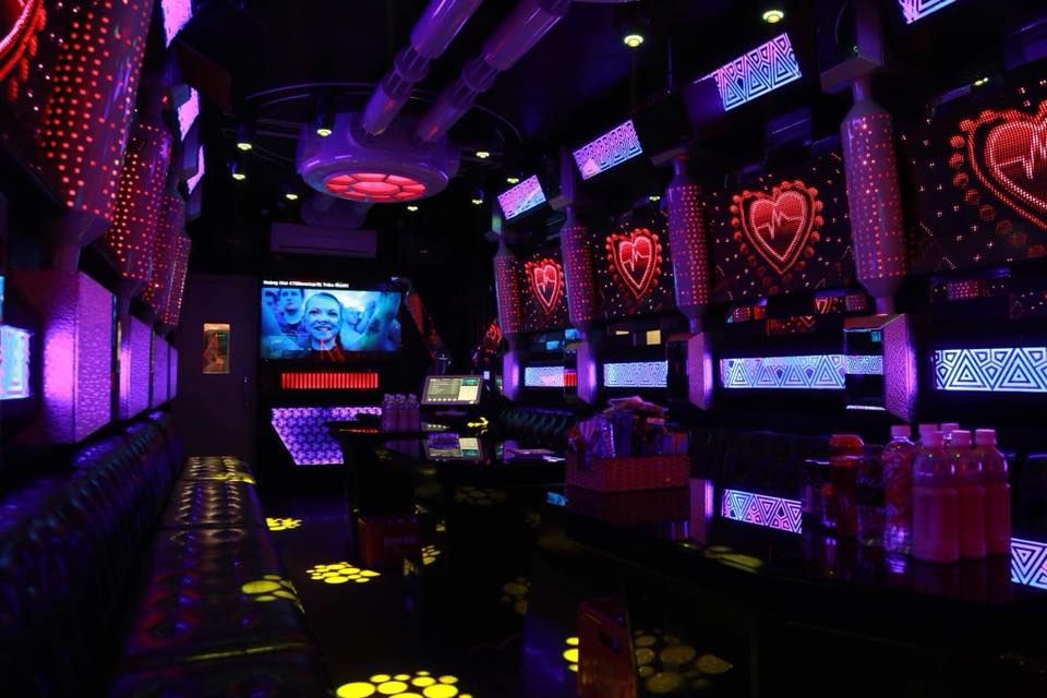 Karaoke Phương Dung - 243 Phúc Tân