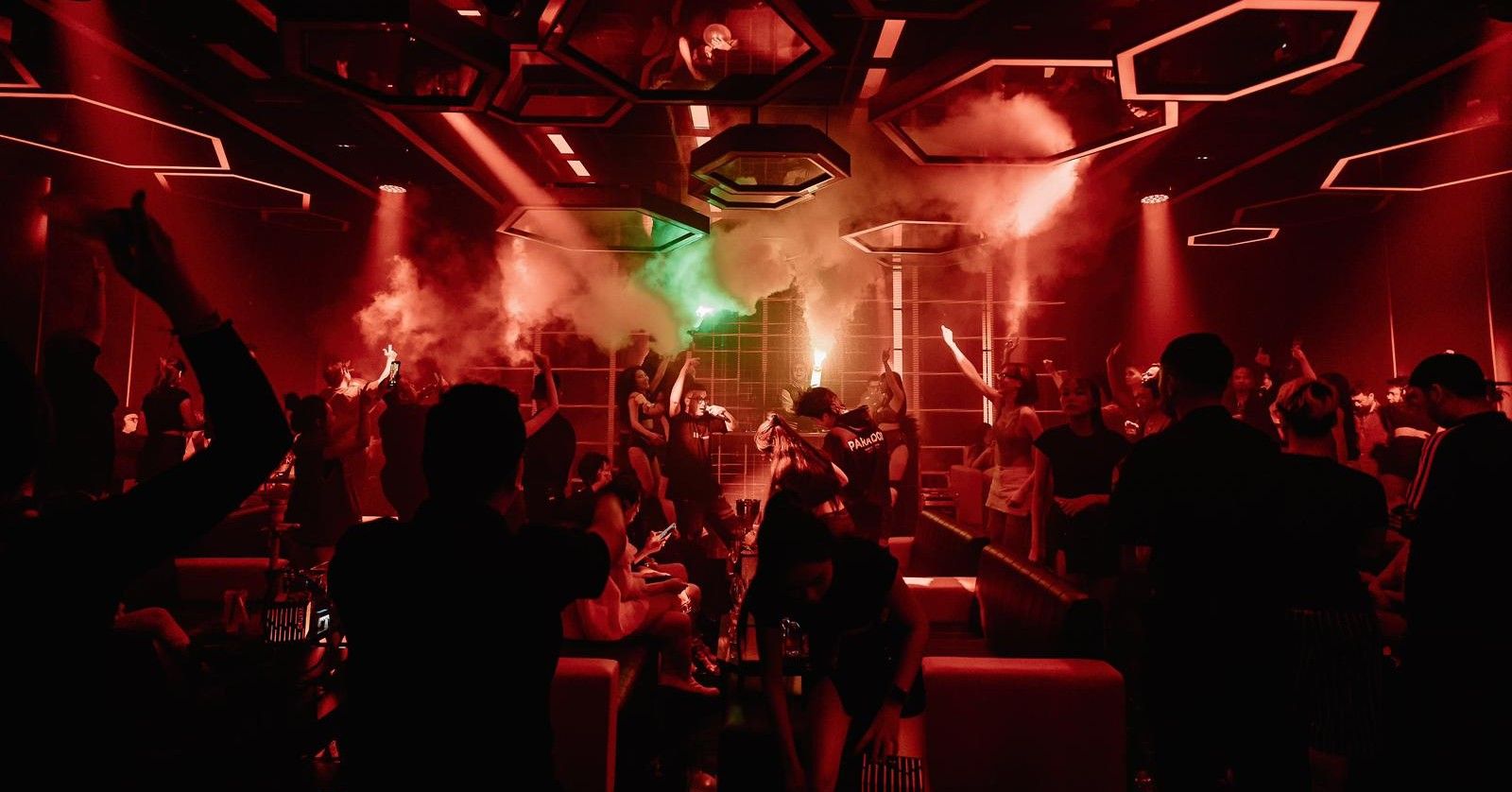 Vertigo Nightclub - 16 - 18 - 20 Thủ Khoa Huân