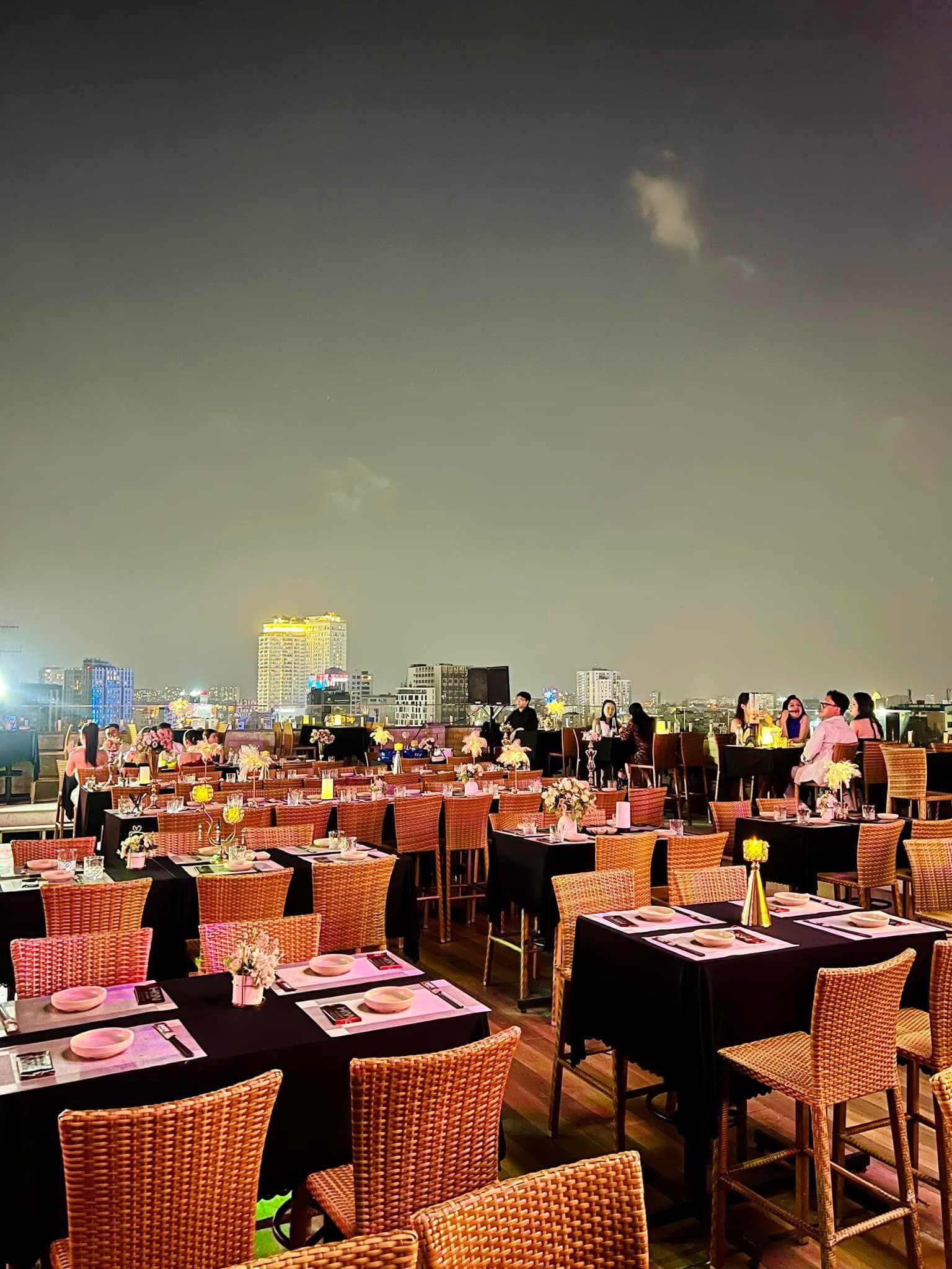 Han Sky Rooftop Garden - 222 Điện Biên Phủ