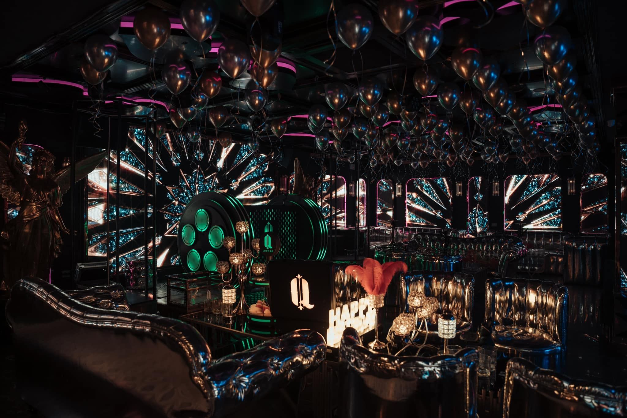 NEXUS Lounge - 116 Phố Ẩm Thực Nguyễn Du