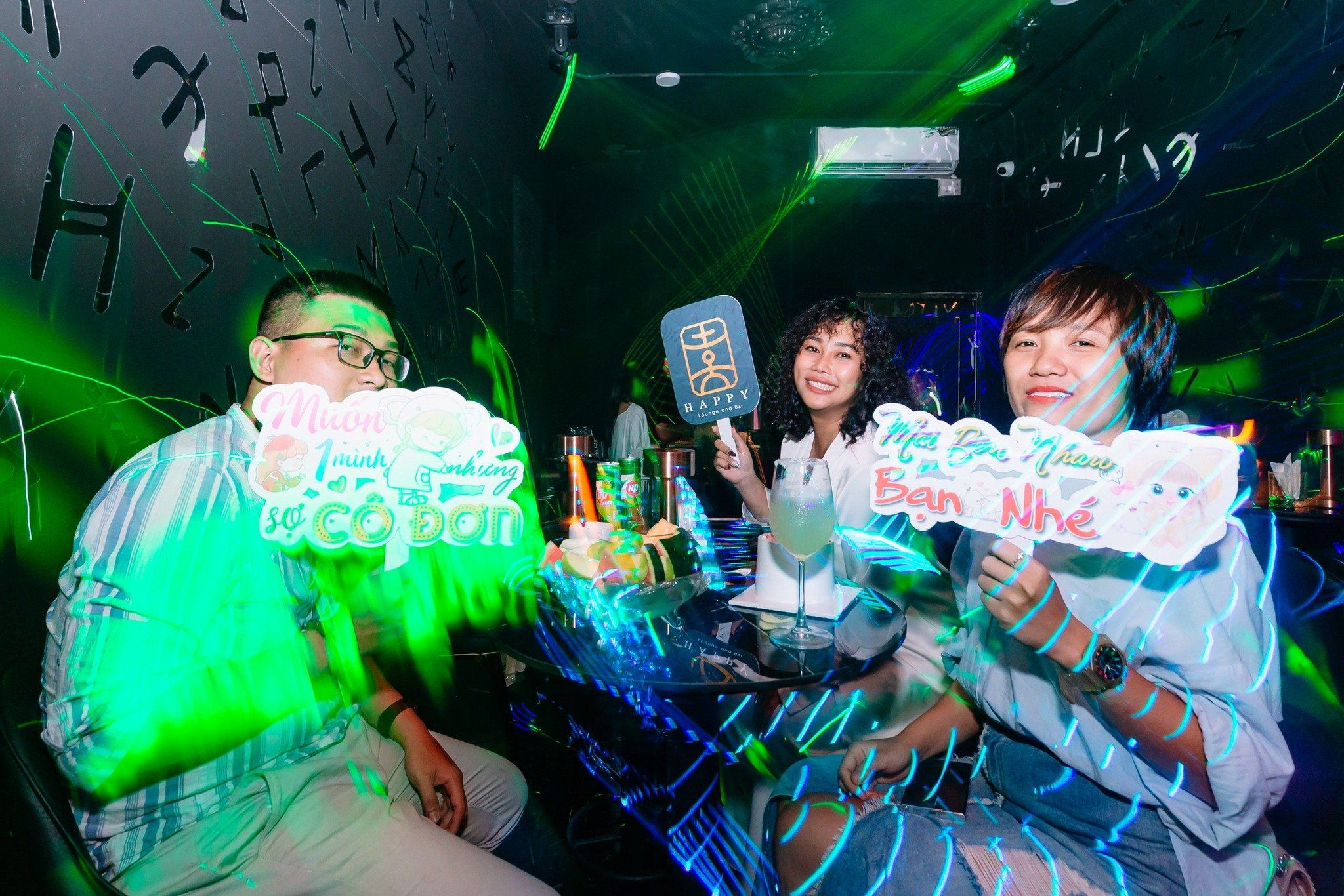 Happy Lounge And Bar - 60 Cô Bắc