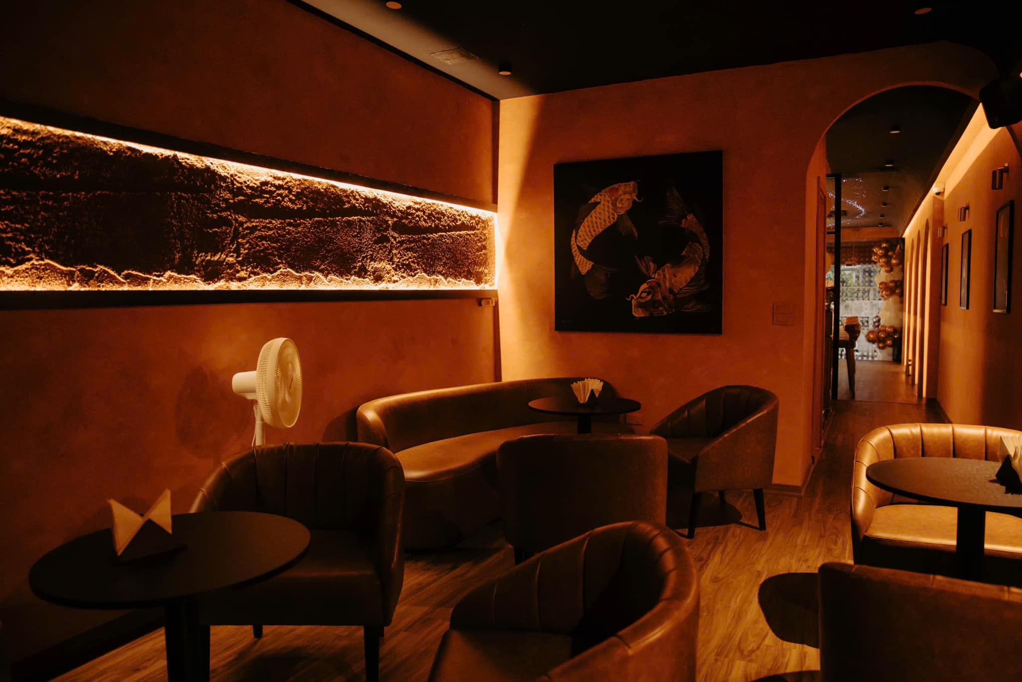 The Astro - Ha Noi Whisky & Cocktail Bar - 28 Ngõ 36 Đào Tấn