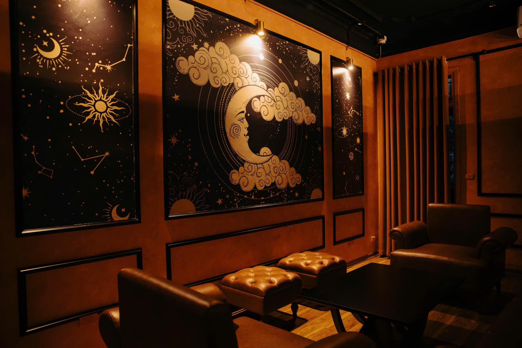 The Astro - Ha Noi Whisky & Cocktail Bar - 28 Ngõ 36 Đào Tấn