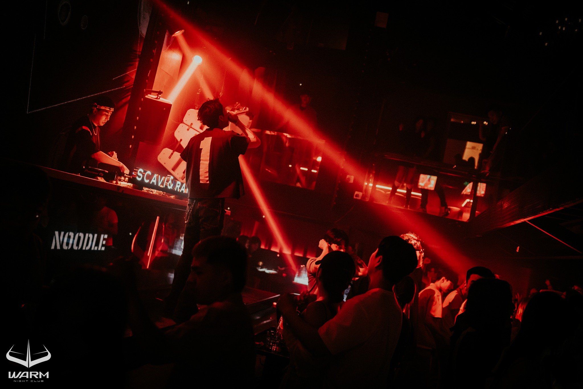 Warm Night Club - 180 Bùi Thị Xuân