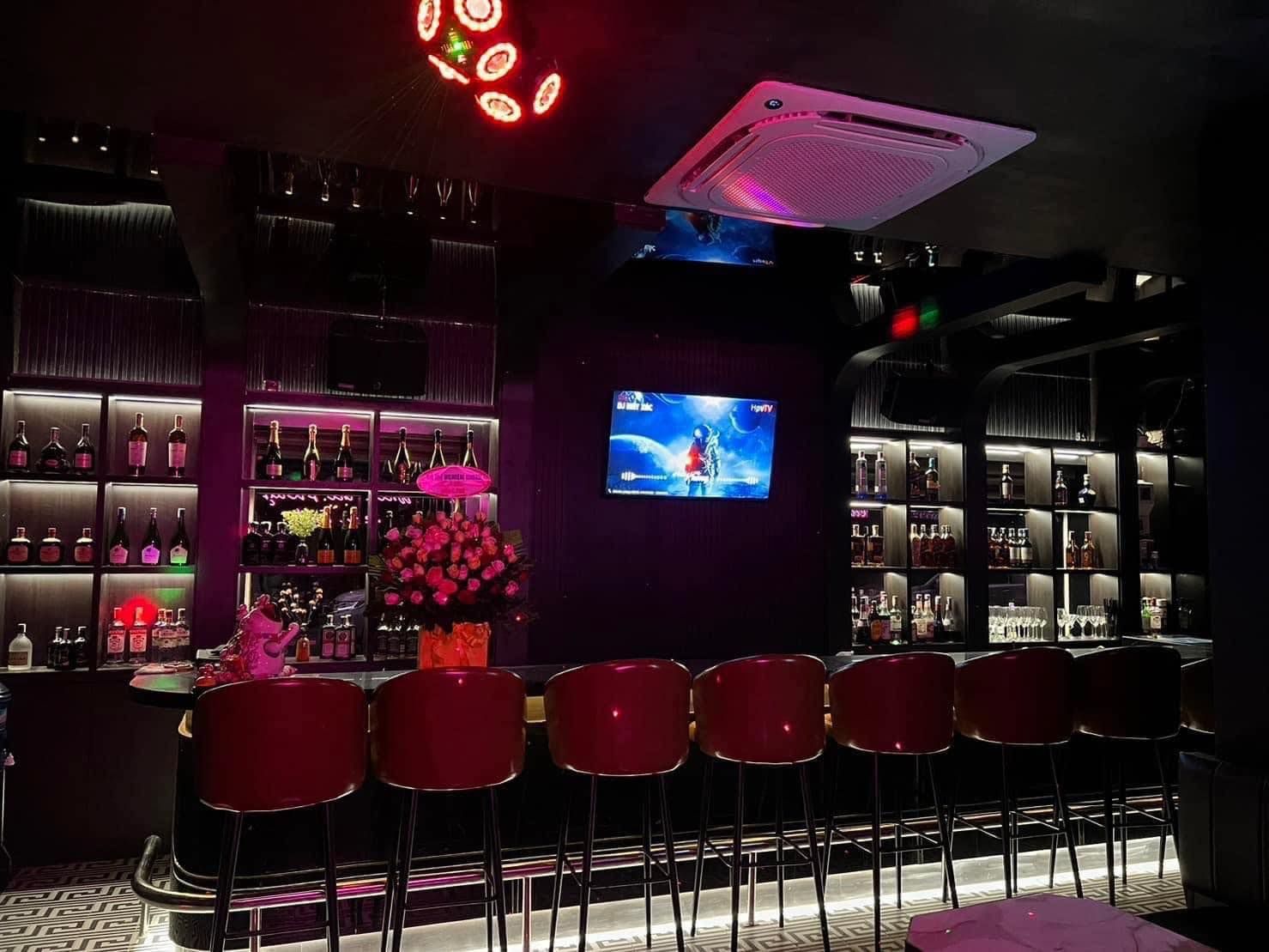 BUNNY Bar & Lounge 1 - 55B Nguyễn Chí Thanh