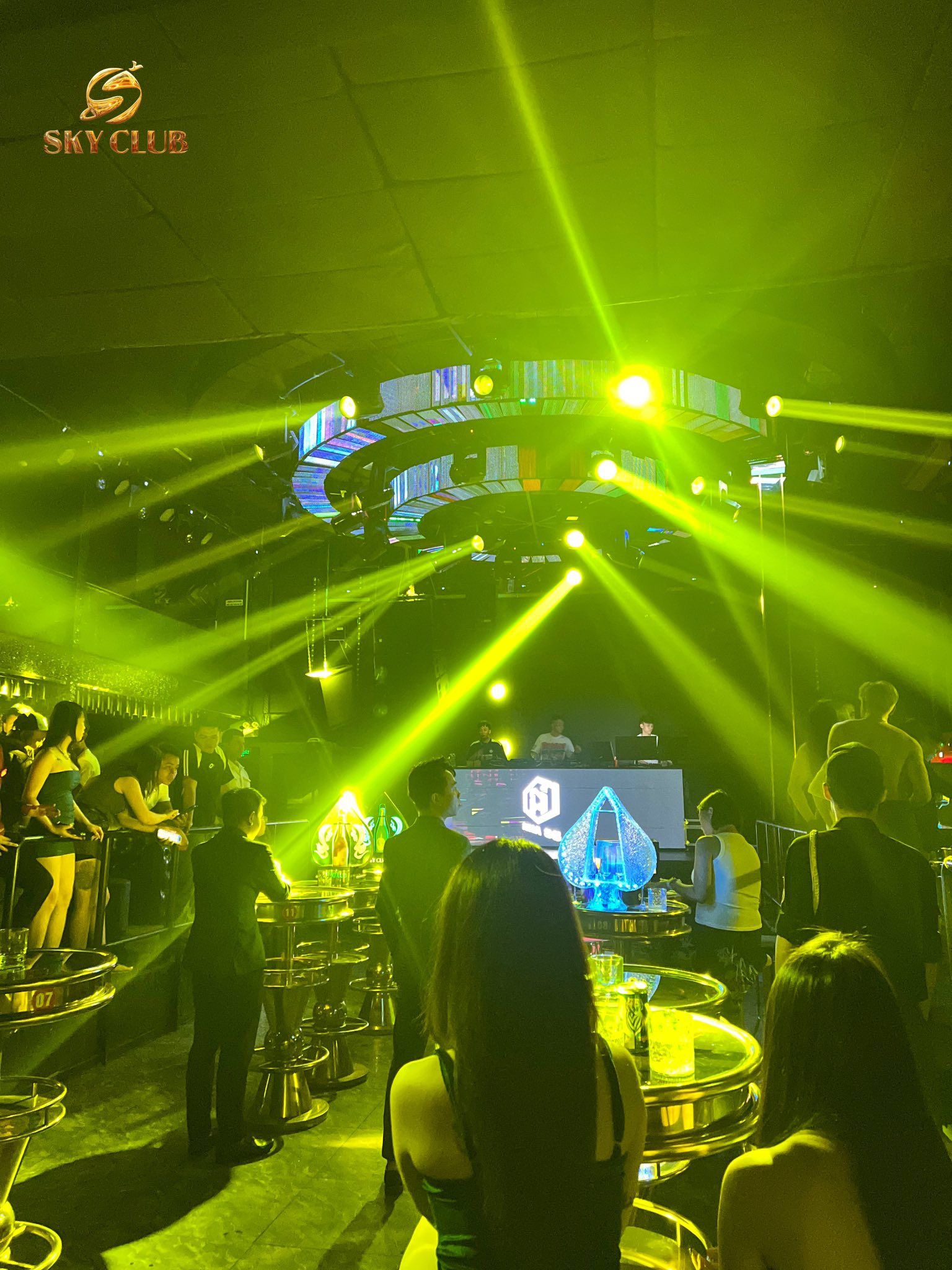 Sky Club - 17A Nguyễn Văn Trỗi