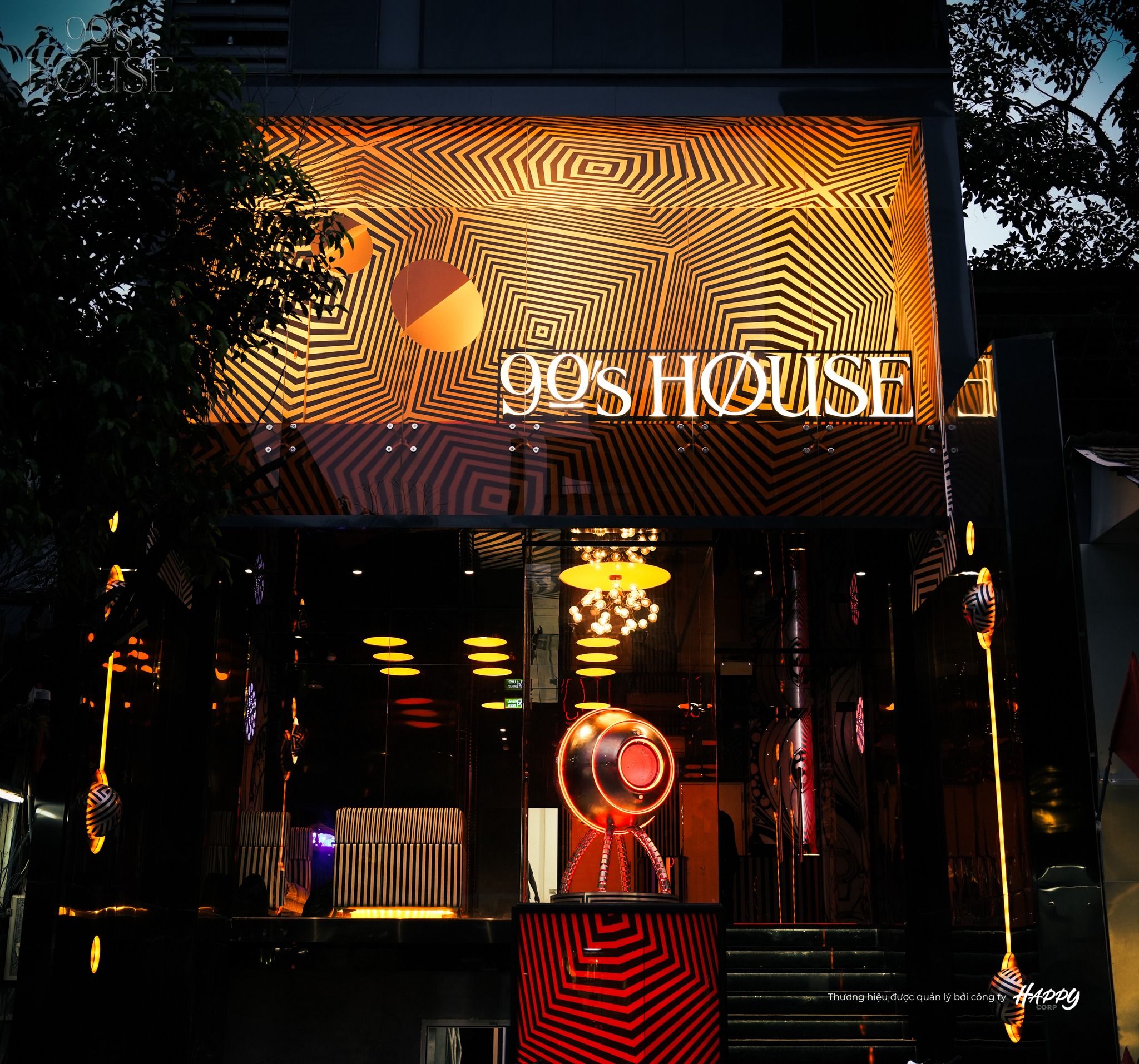 90's House - 90 - 92 Lê Thị Riêng
