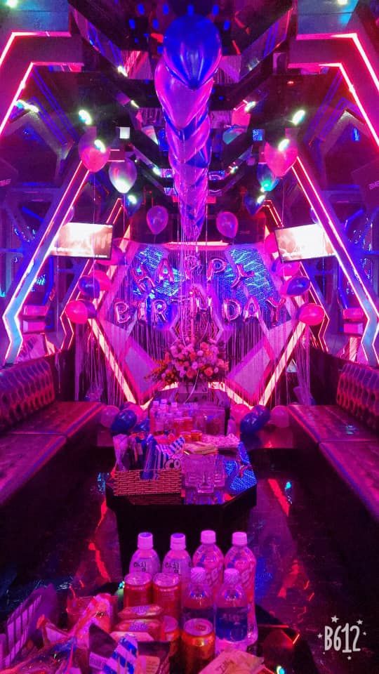 Karaoke Phương Dung - 243 Phúc Tân