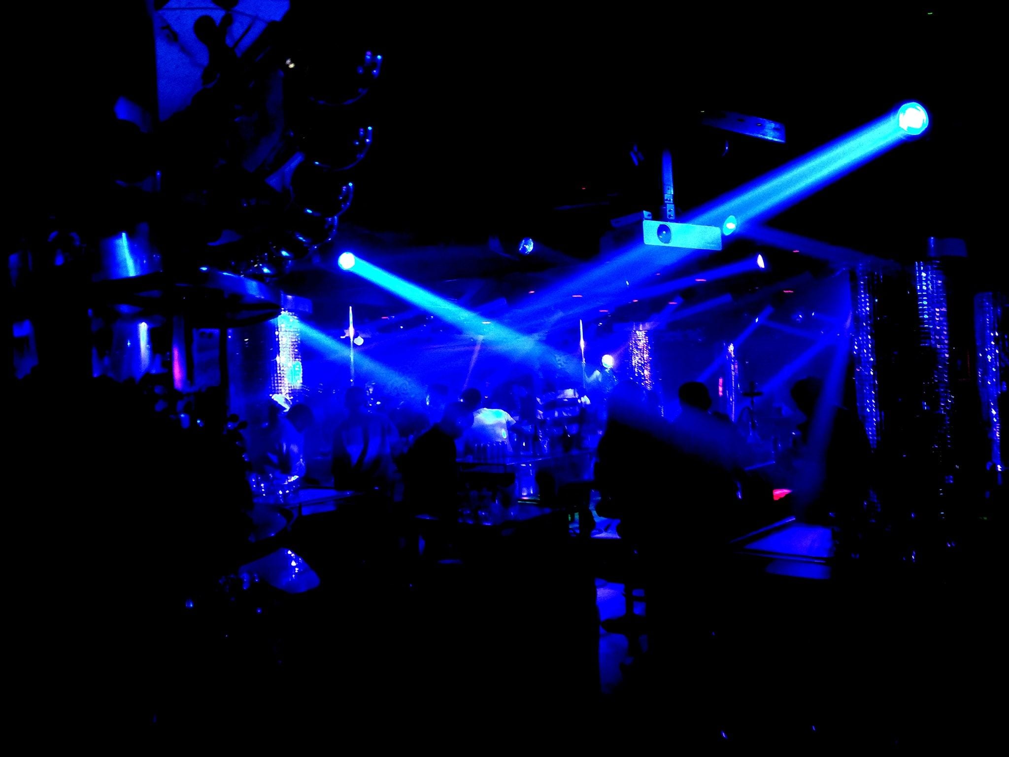 Black Pearl Music Bar - 64 Hạ Long