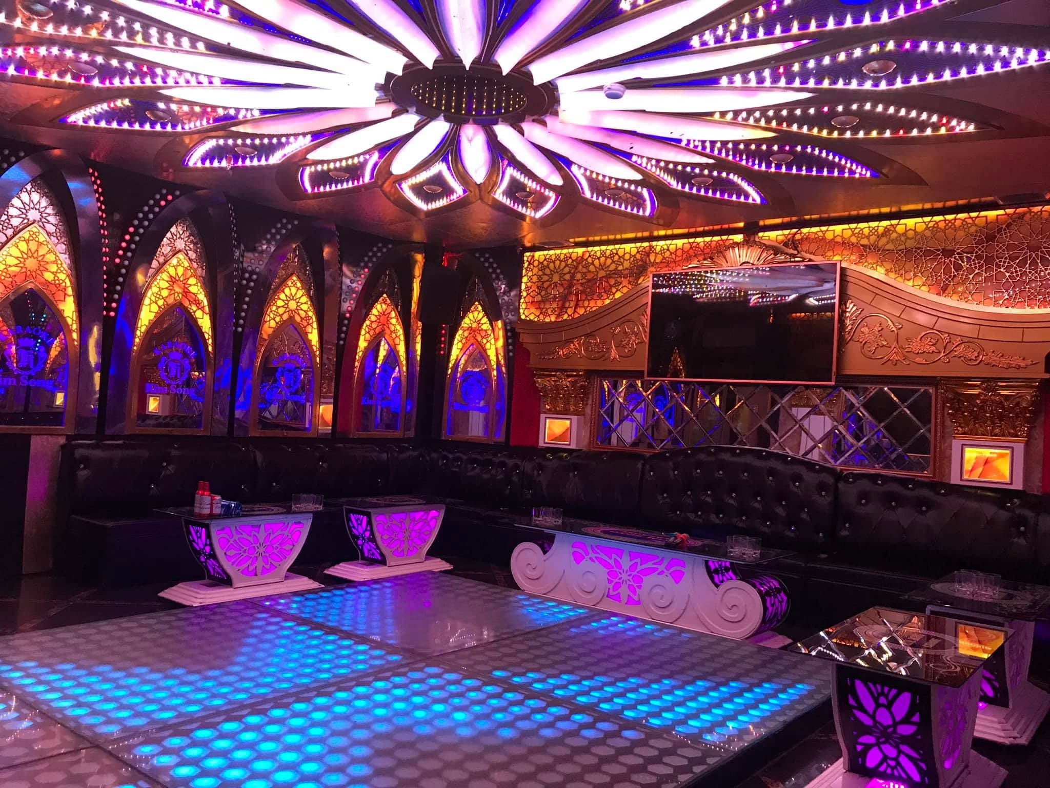 Karaoke Hoàng Triều - 46 - 48 Lê Văn Thiêm