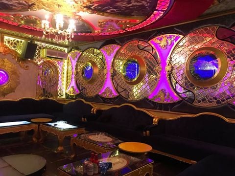 Karaoke Hoàng Triều - 46 - 48 Lê Văn Thiêm