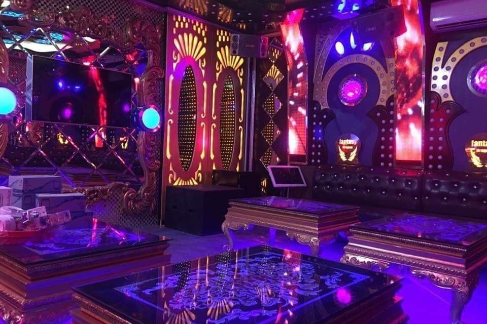 Karaoke Fantasy Club - Ngõ 50 Lê Trọng Tấn