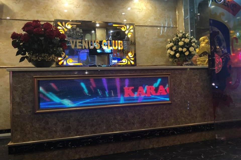 Karaoke Venus - 16 Trúc Khê