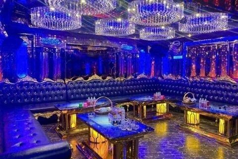 Karaoke Nàng Tiên Cá - 60 Nguyễn Thị Định