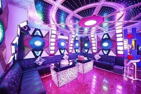 Karaoke Gold - 155 - 157 Nguyễn Trãi