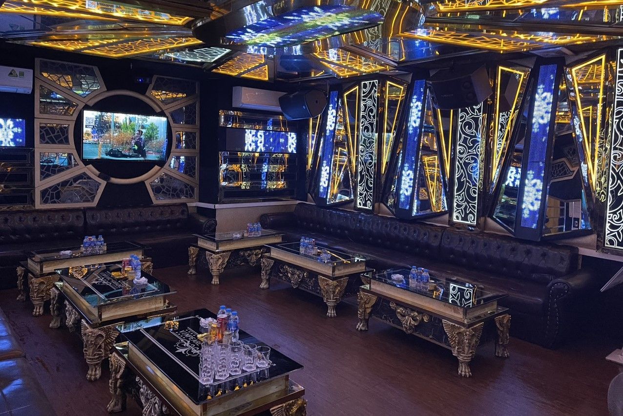 Karaoke Zenpearl Club - 15A Nguyễn Văn Lộc