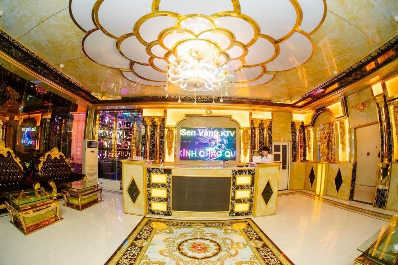 Karaoke Sen Vàng KTV - Khu 9A Bãi Cháy