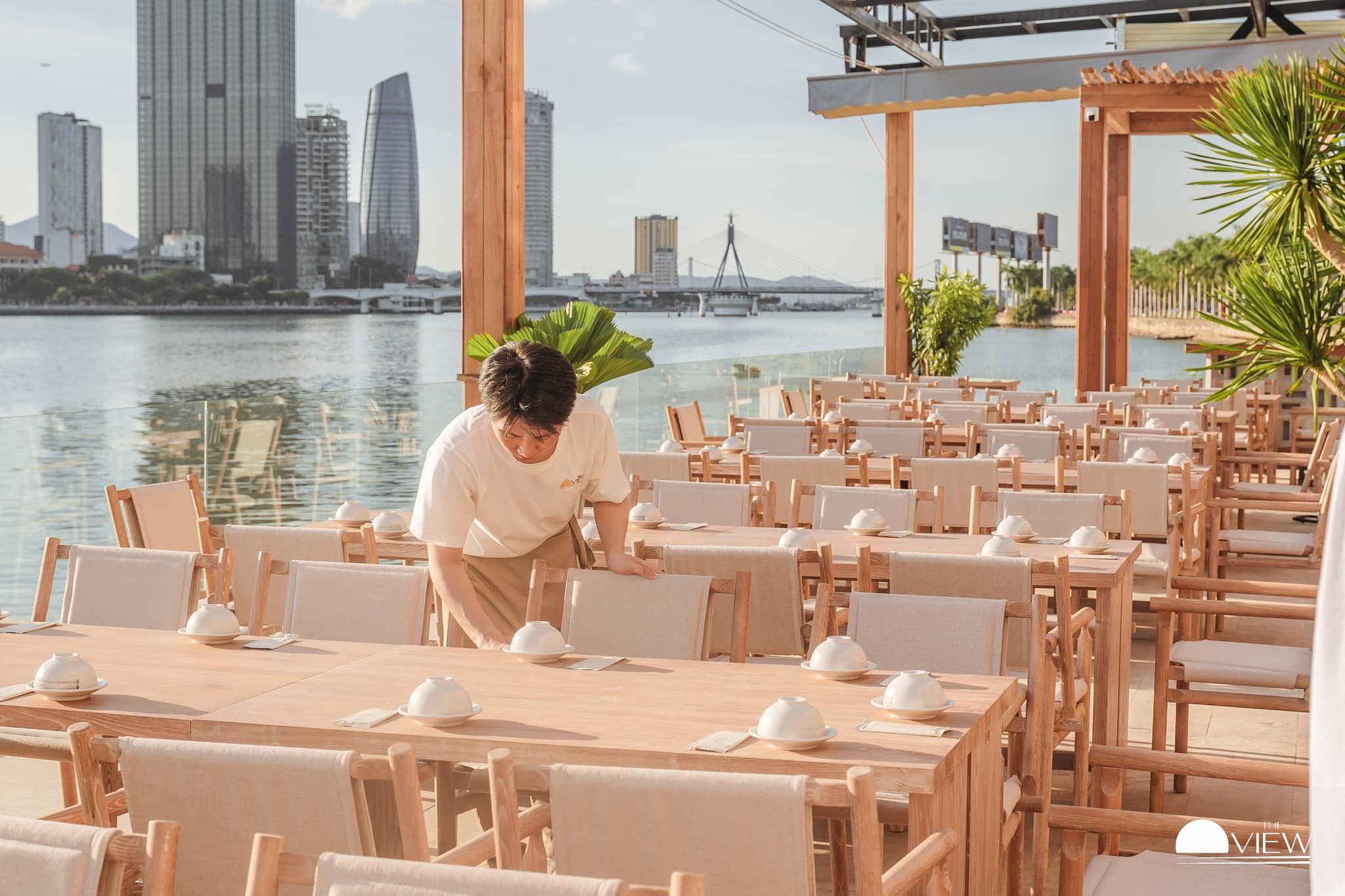 The View - Fusion Restauran & Bar - Du Thuyền Happy Yacht