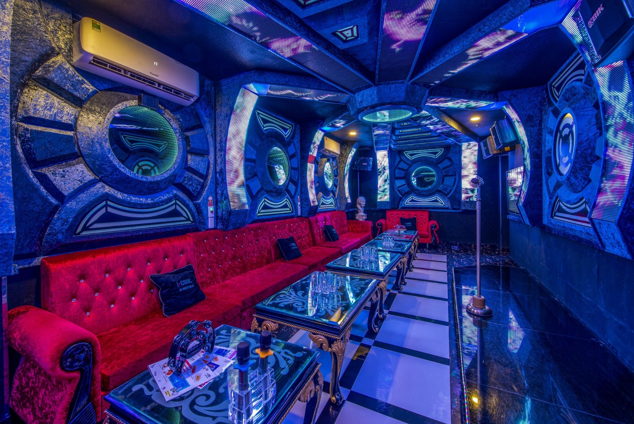 Karaoke Icool - 456C1 Dương Bá Trạc