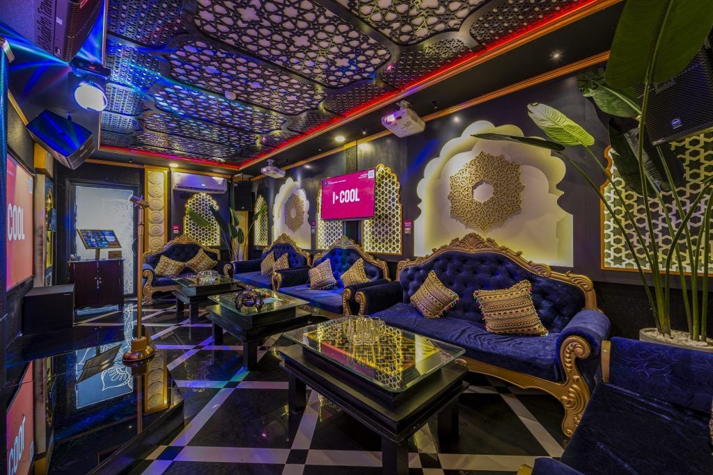 Karaoke Icool - 18/9 Trần Não