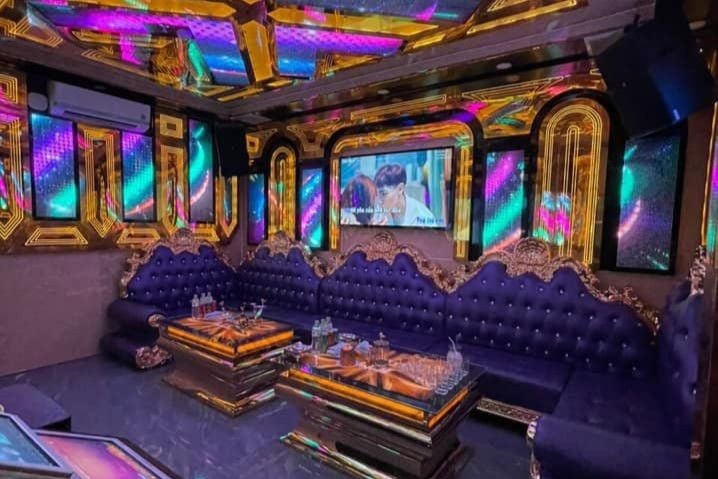 Karaoke Play Boy - 411 Trần Hưng Đạo