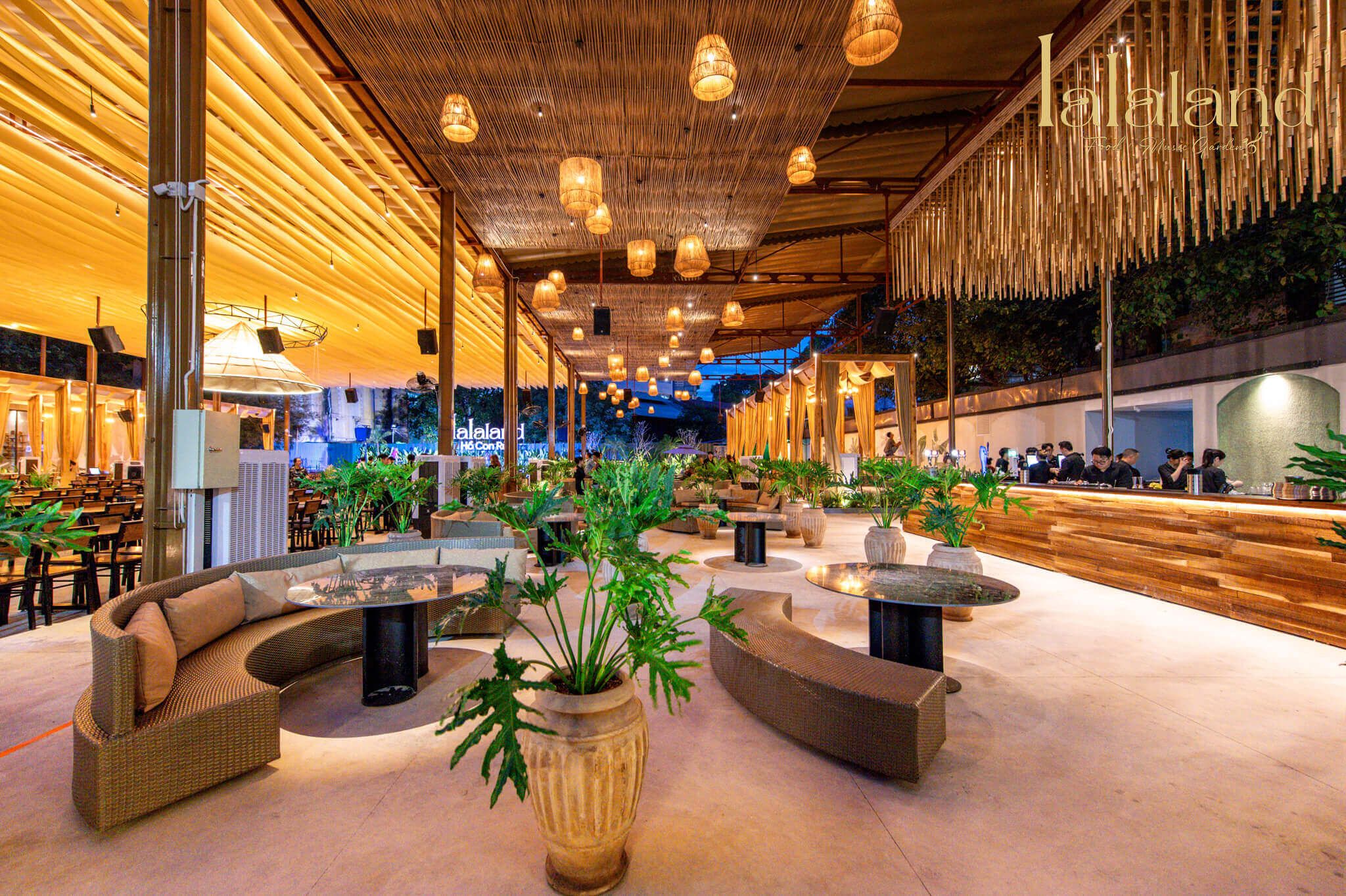 LalaLand Bình Khánh - 26 Mai Chí Thọ