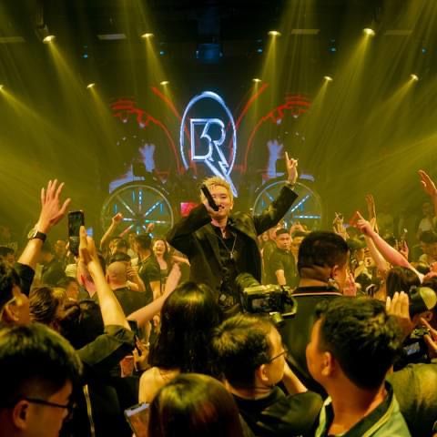 Roxxy Lounge - 233 Võ Thị Sáu
