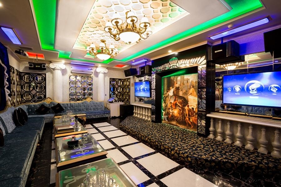 Karaoke Icool - 31 Bình Phú