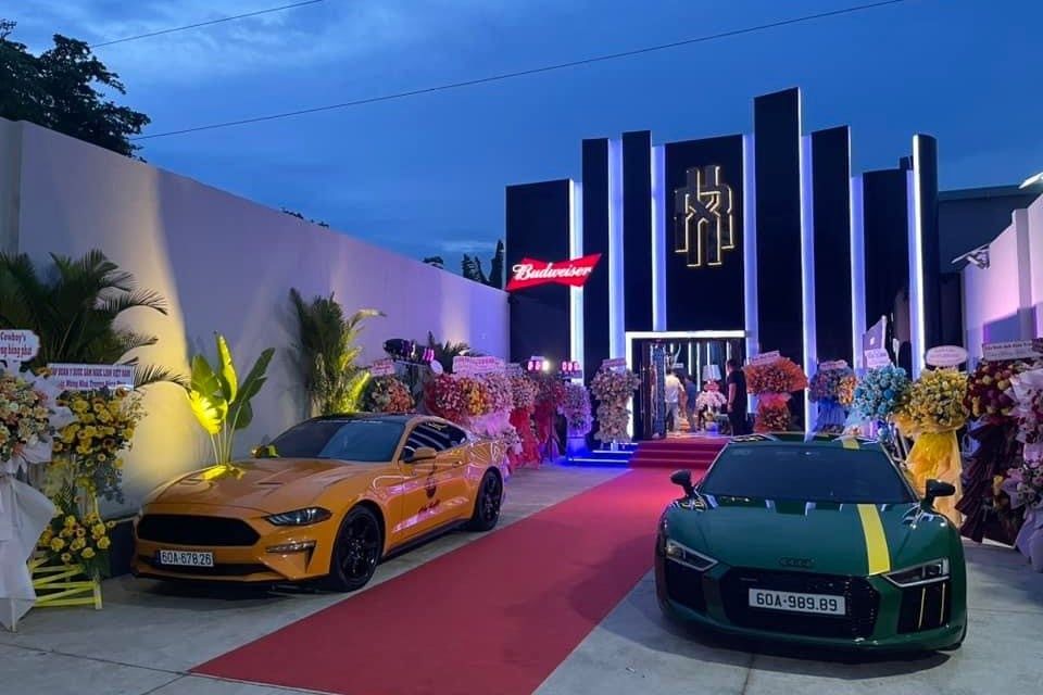 Roxxy Lounge - 233 Võ Thị Sáu