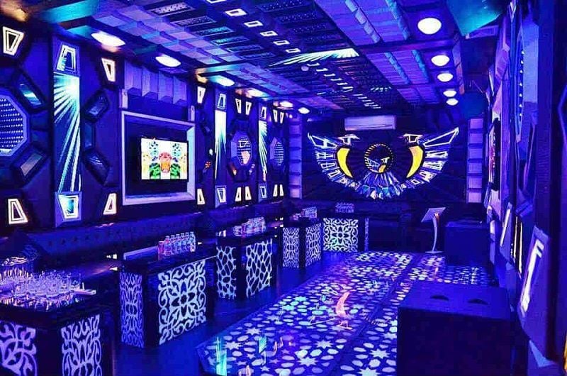 Karaoke Ngọc Lan - 583 Nguyễn Ảnh Thủ