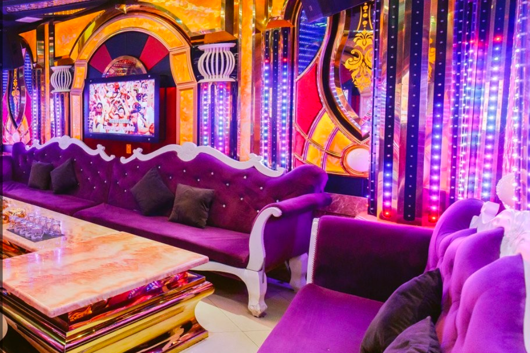 Karaoke Suối Mơ - 148 Nguyễn Ảnh Thủ