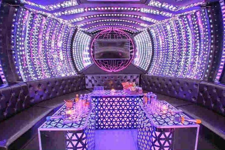 Karaoke Phú Mới - 32 Trần Phú