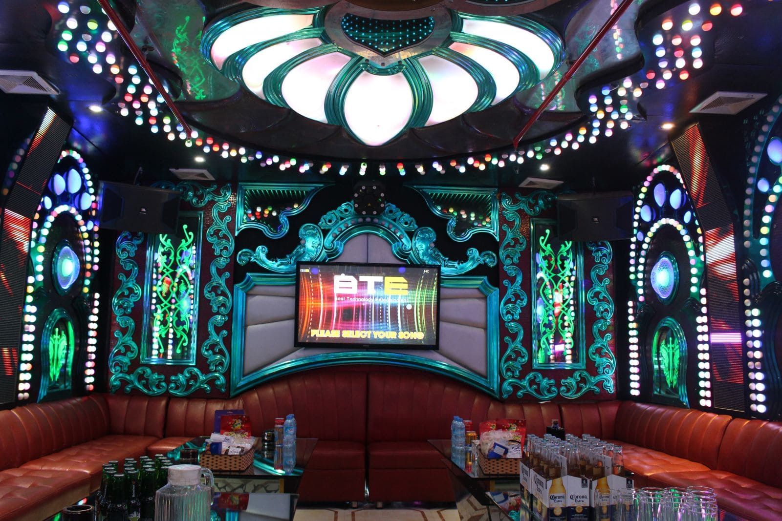 Karaoke BinBo - Ngõ 81 Láng Hạ