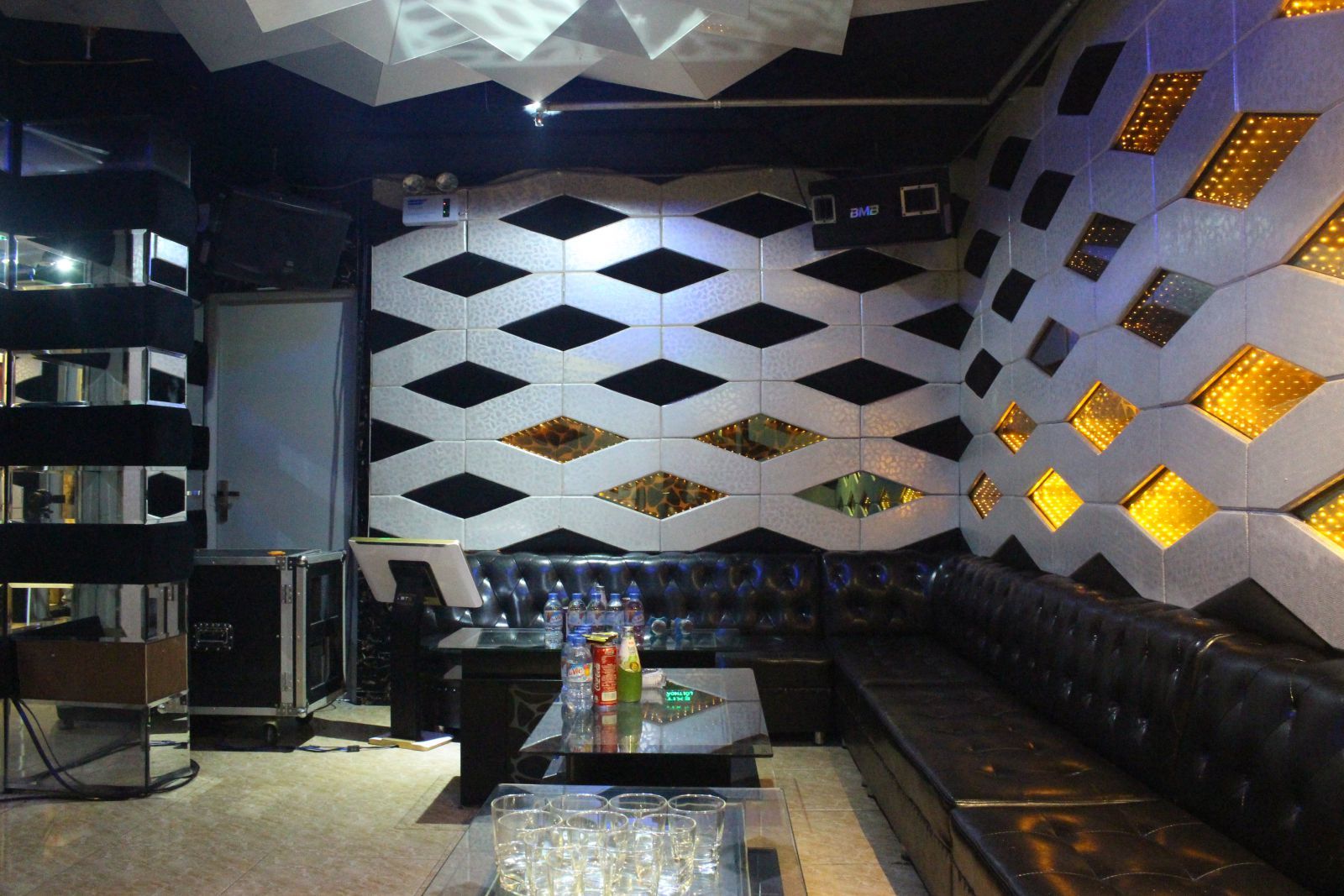 Karaoke Bingo - 142 Triệu Việt Vương