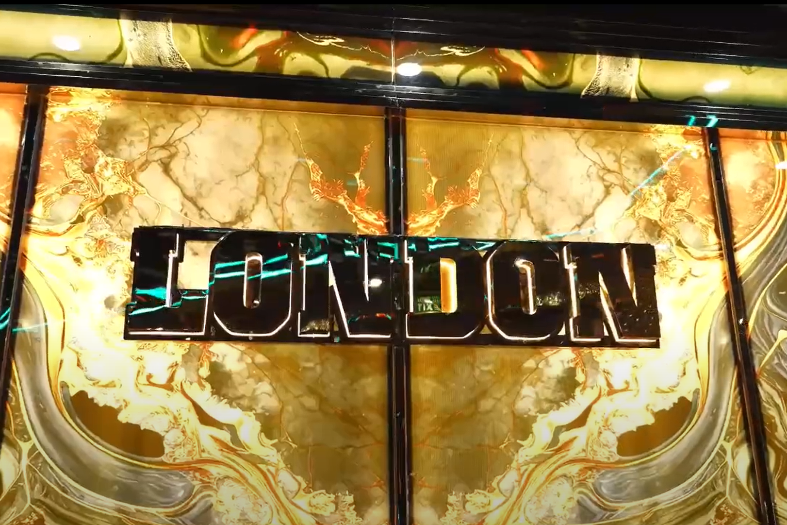 Karaoke London - 118 Lê Quang Đạo