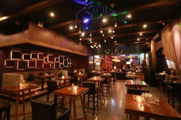 ZoneX Lounge - 229 Tây Sơn