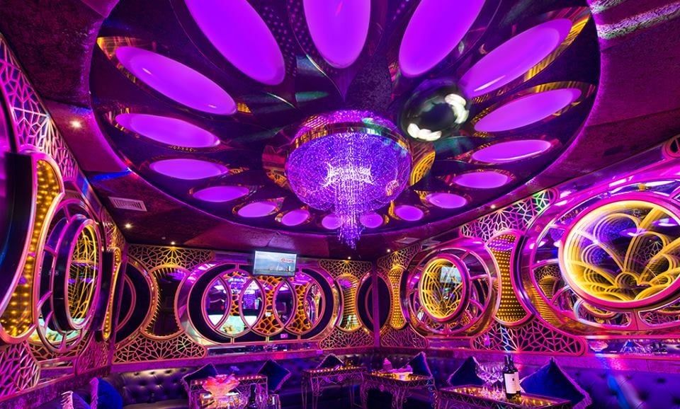 Karaoke Ánh Dương​ - 112/14 Trần Thị Hè