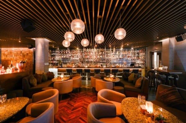 Slay Cocktail Lounge - 191 Hoàng Cầu