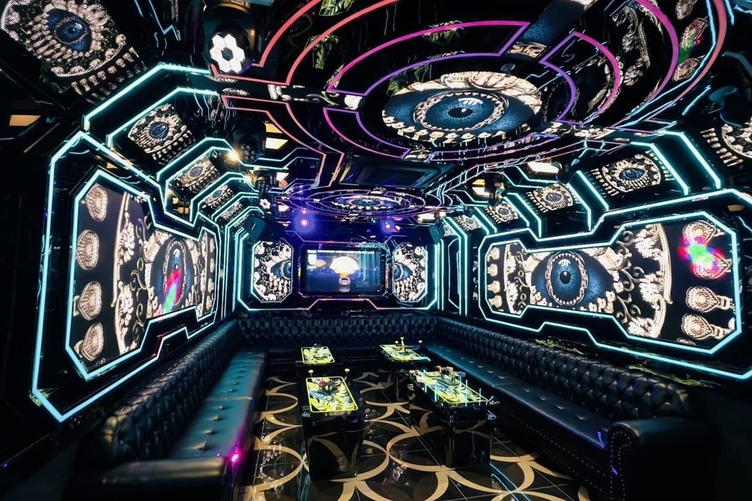 Karaoke Titanic - 31 Ngõ 31 Văn Hội