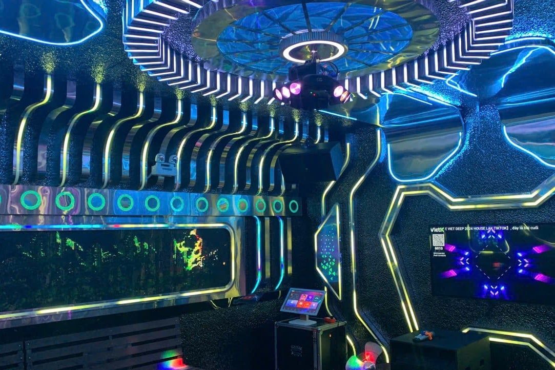 Karaoke Max Bar 2 - KCN Bắc Thăng Long