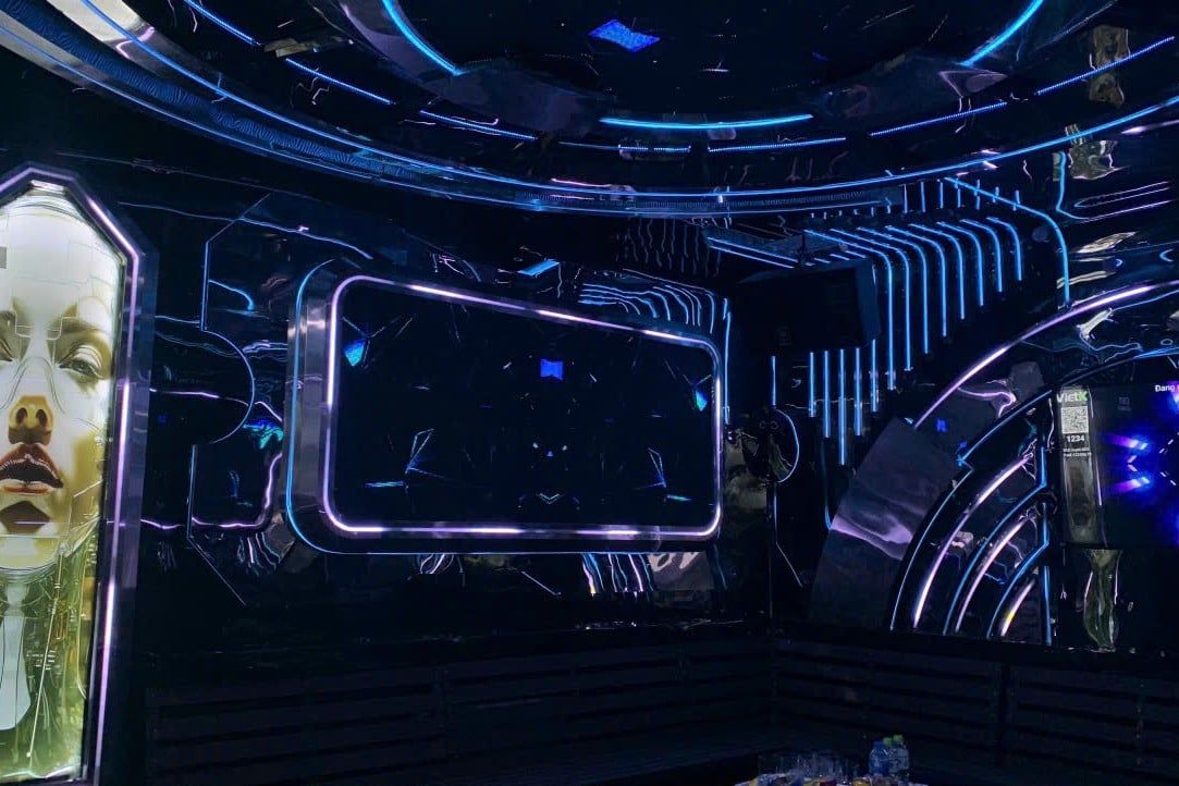 Karaoke Max Bar - 22 Hậu Dưỡng