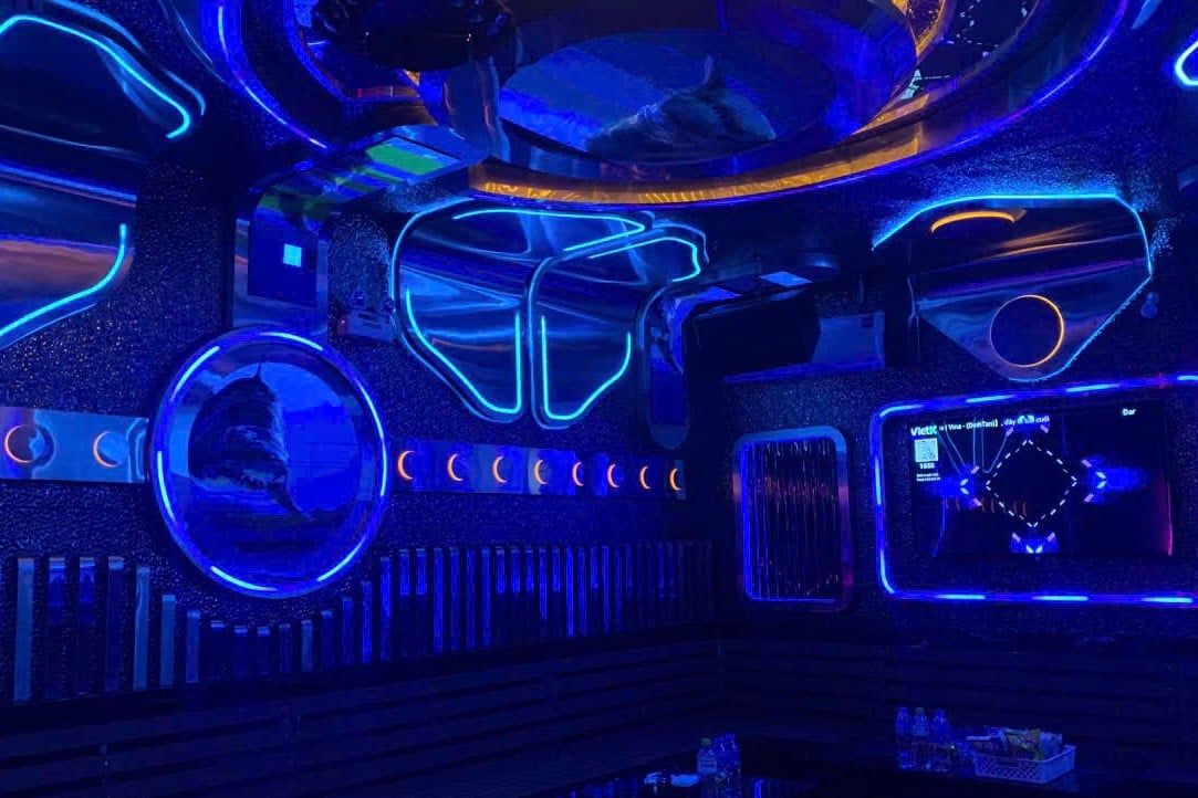 Karaoke Max Bar 2 - KCN Bắc Thăng Long