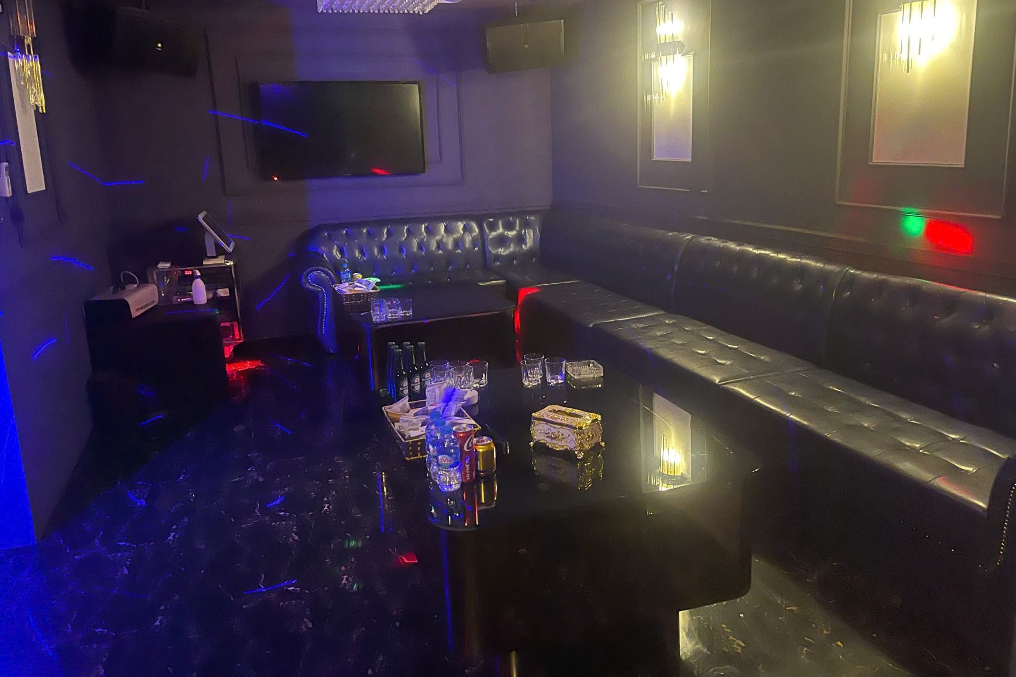 Karaoke Hoa Sang - BT25 Ngõ 60 Nguyễn Thị Định