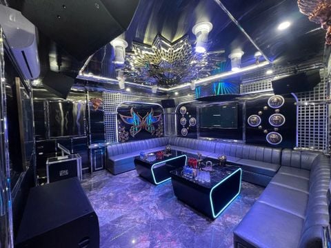 Karaoke Ánh Sao - 112/3 Trần Thị Hè