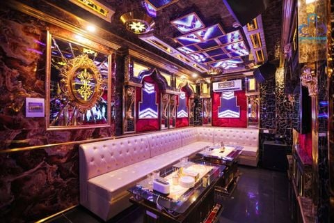 Karaoke ACE - 135 Calmette