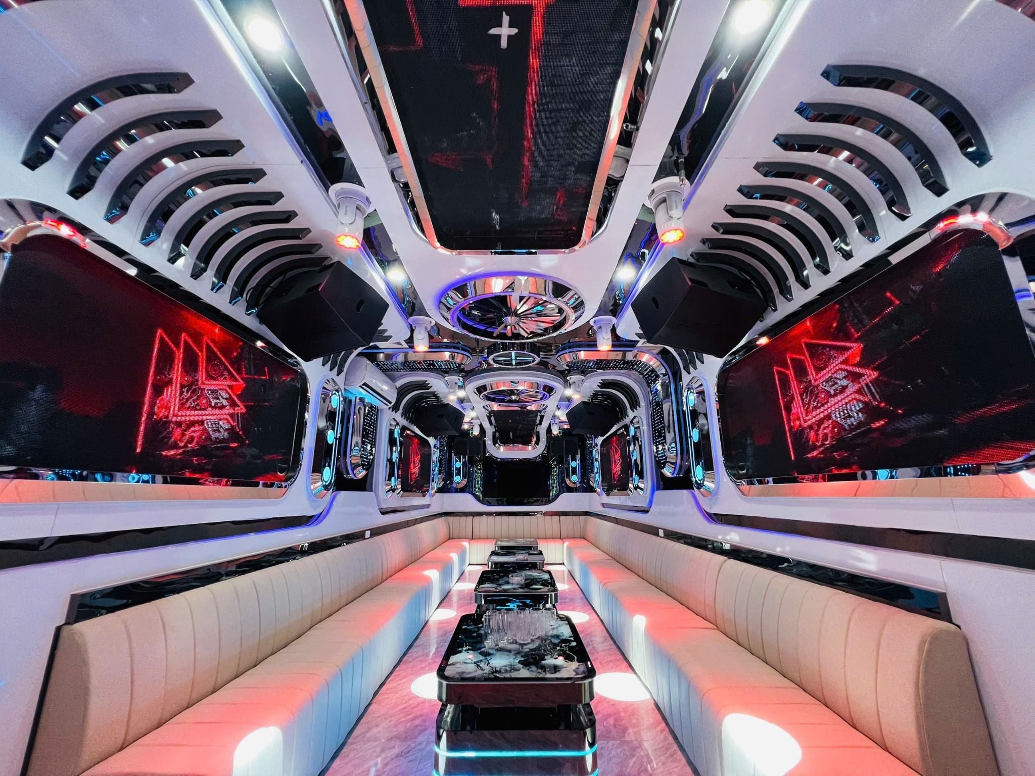 Karaoke F5 Plus - 5 Trần Duy Hưng