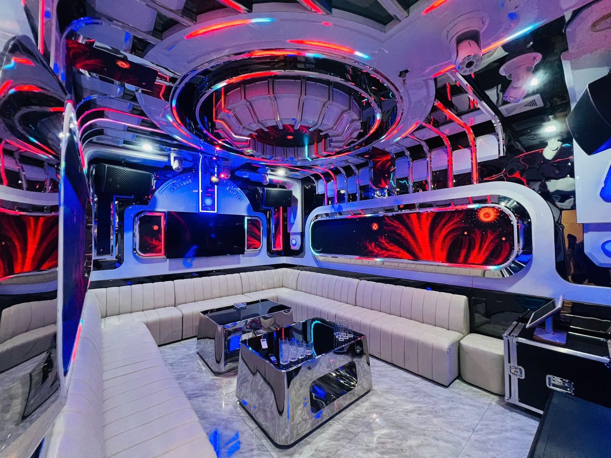 Karaoke F5 Plus - 5 Trần Duy Hưng