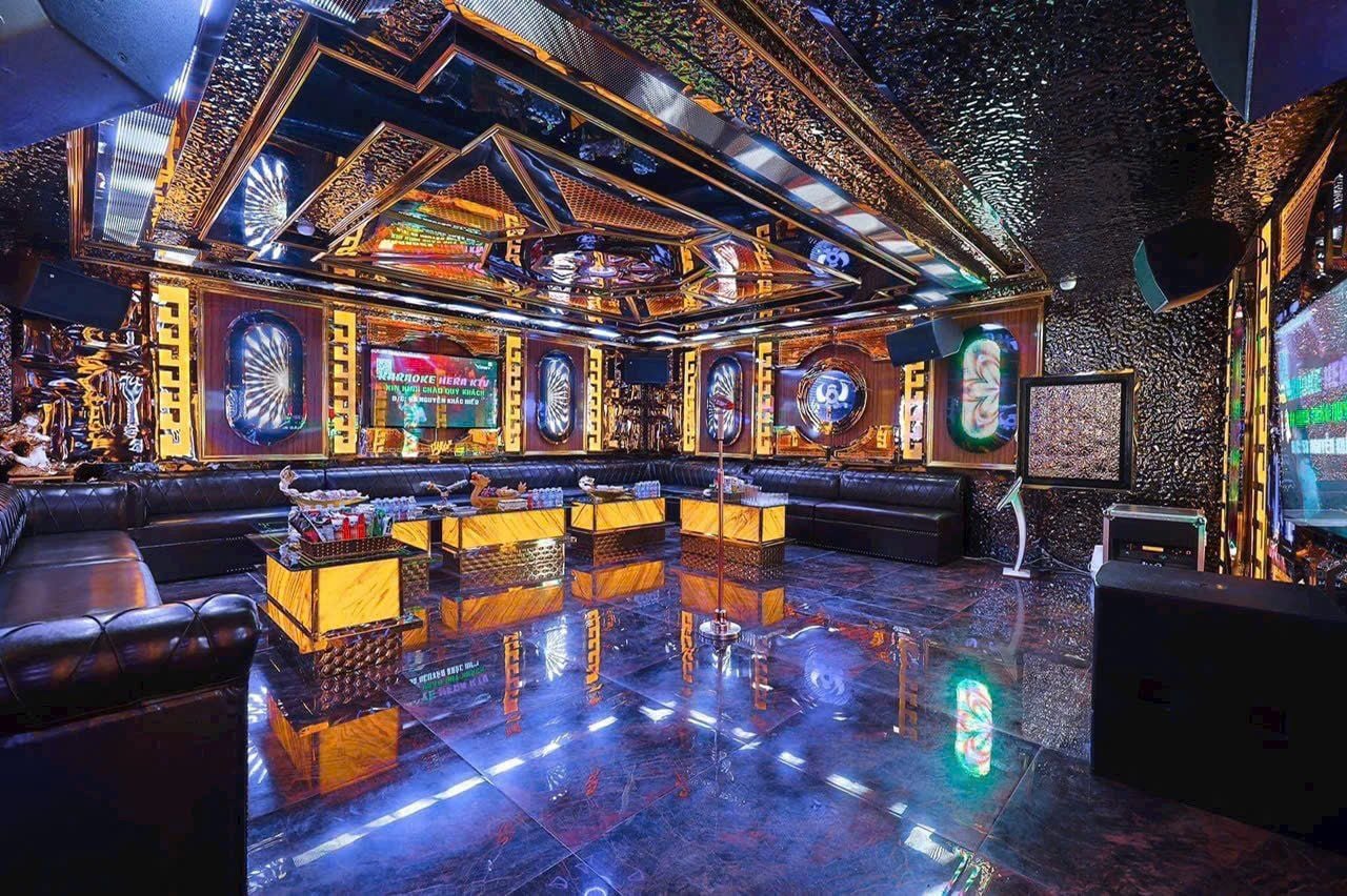 Karaoke Idol - 16 Nguyễn Khang