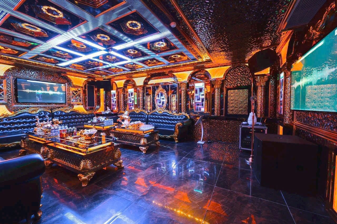 Karaoke Idol - 16 Nguyễn Khang