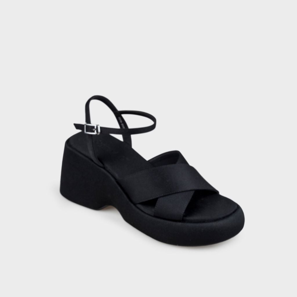 Giày Sandals Nữ Đế Xuồng CHRISTINA-Q XDX154G